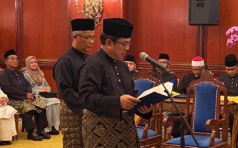 Ketua Menteri Melaka Kedua Belas: YAB Datuk Sulaiman Bin ...